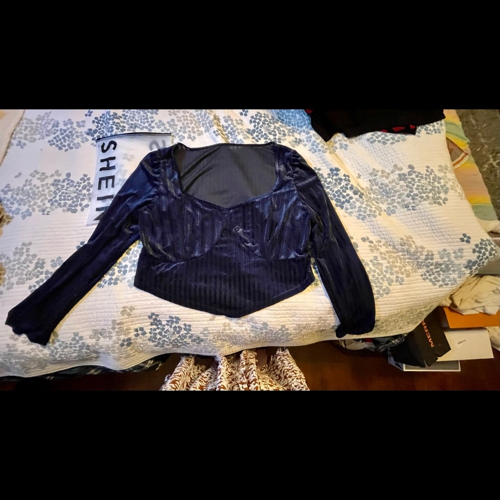 SHEIN velour top NWT
